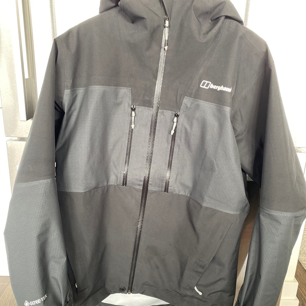 Berghaus Ridgemaster 3-layer Goretex Shell Jacket - Medium - Picture 6 of 11